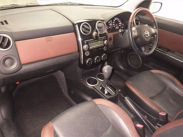 MAZDA VERISA
