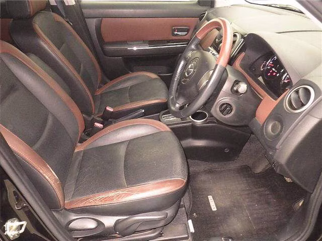 MAZDA VERISA