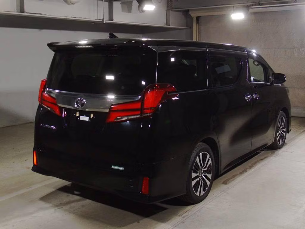 TOYOTA ALPHARD