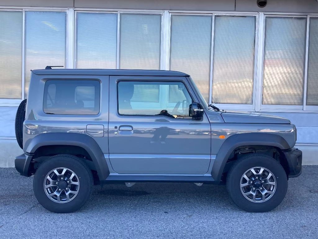 SUZUKI JIMNY SIERRA