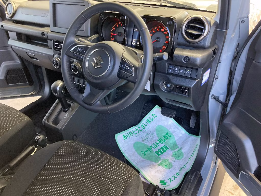 SUZUKI JIMNY SIERRA
