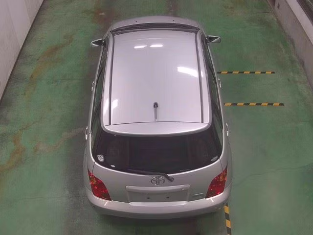 TOYOTA IST
