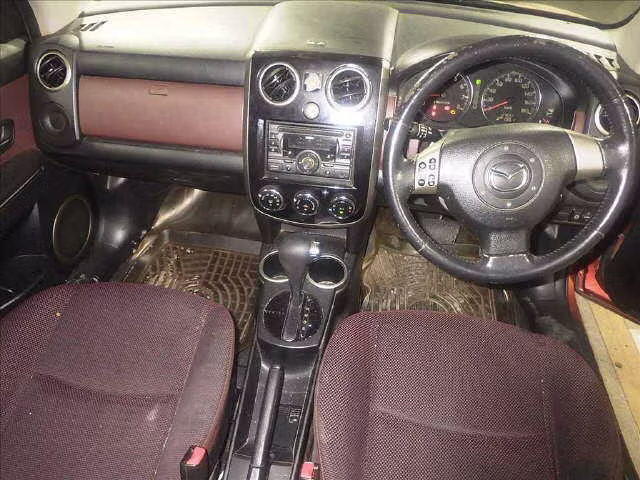 MAZDA VERISA