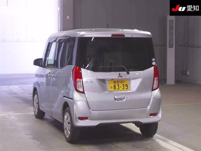 MITSUBISHI EK SPACE