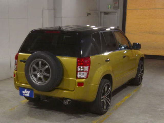 SUZUKI ESCUDO