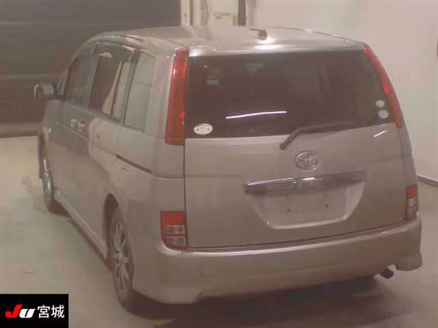TOYOTA ISIS