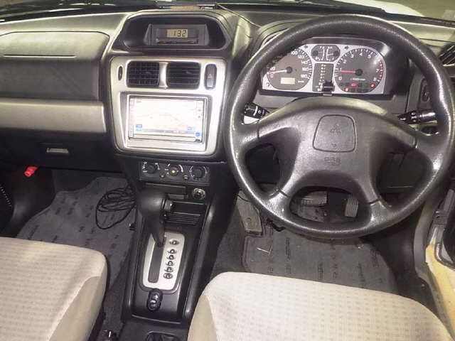 MITSUBISHI PAJERO IO