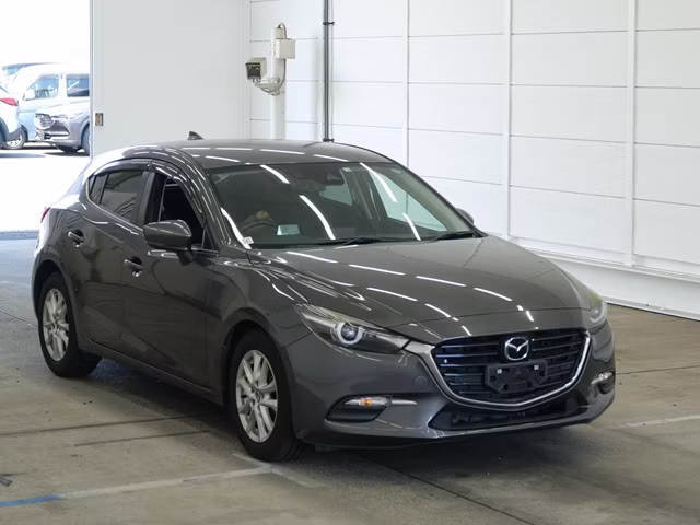 MAZDA AXELA