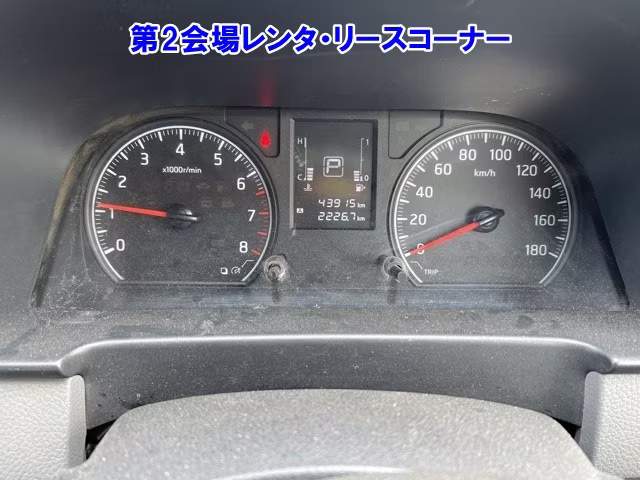 NISSAN NV350 CARAVAN