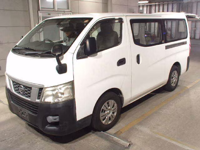 NISSAN NV350 CARAVAN