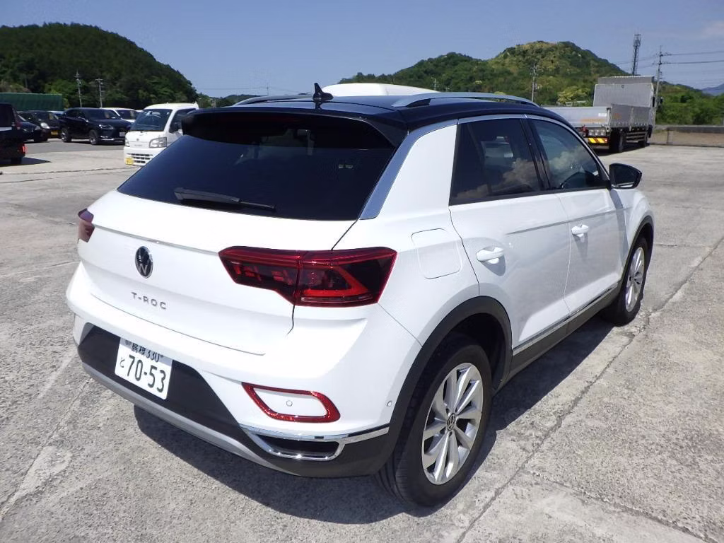 VOLKSWAGEN T-ROC
