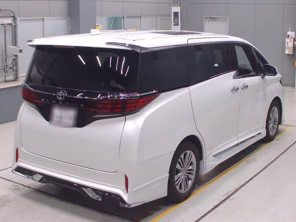 TOYOTA ALPHARD