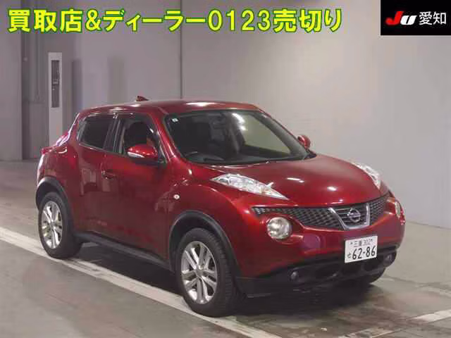 NISSAN JUKE