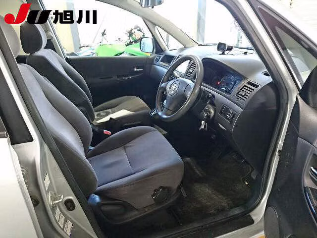 TOYOTA COROLLA SPACIO