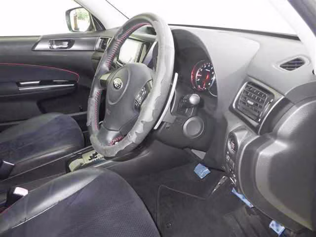 SUBARU EXIGA