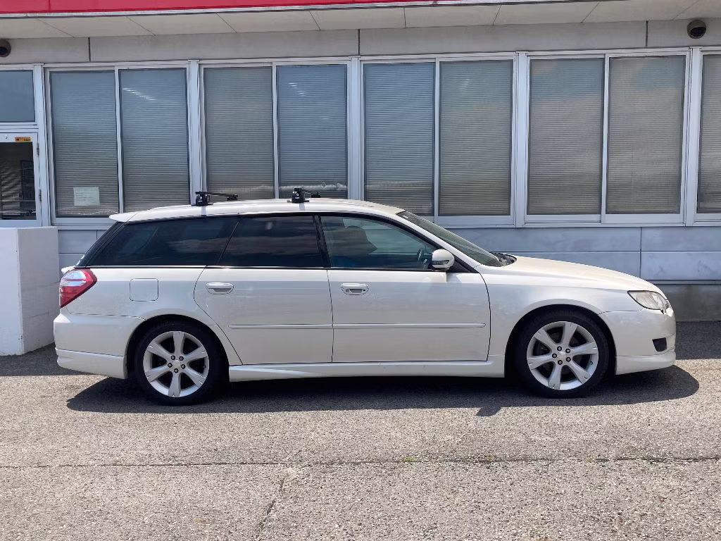SUBARU LEGACY