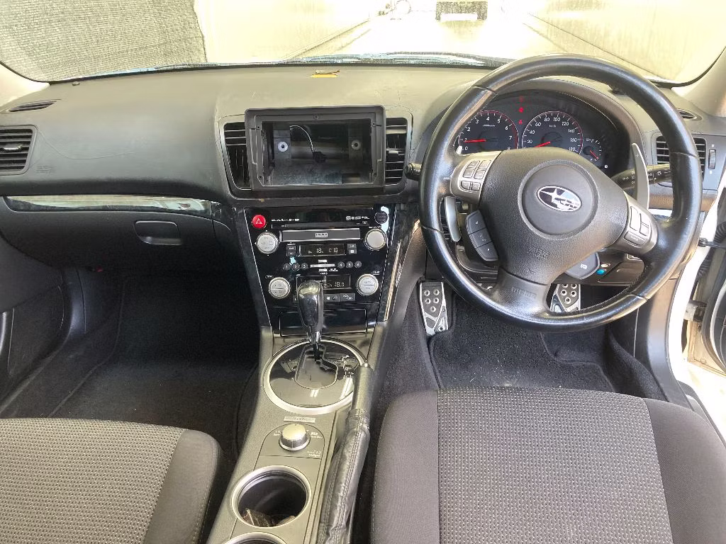 SUBARU LEGACY