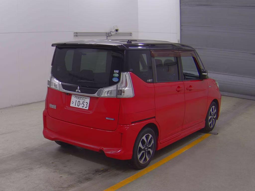 MITSUBISHI DELICA D:2