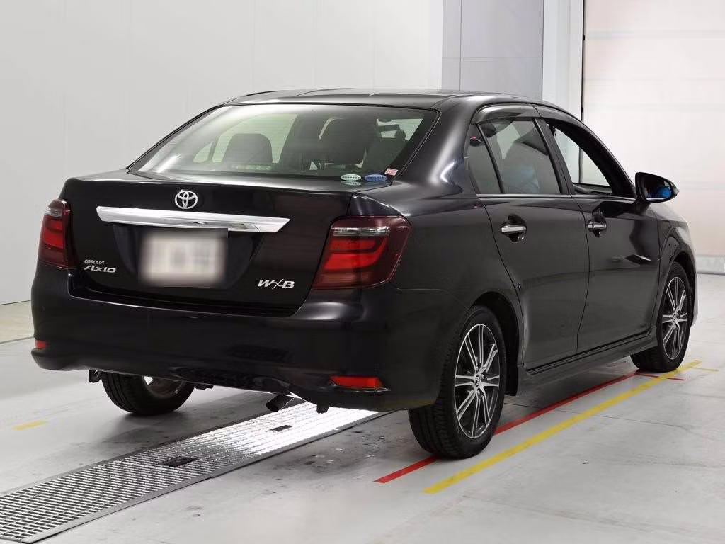 TOYOTA COROLLA AXIO