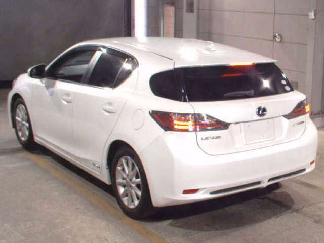 LEXUS CT200H