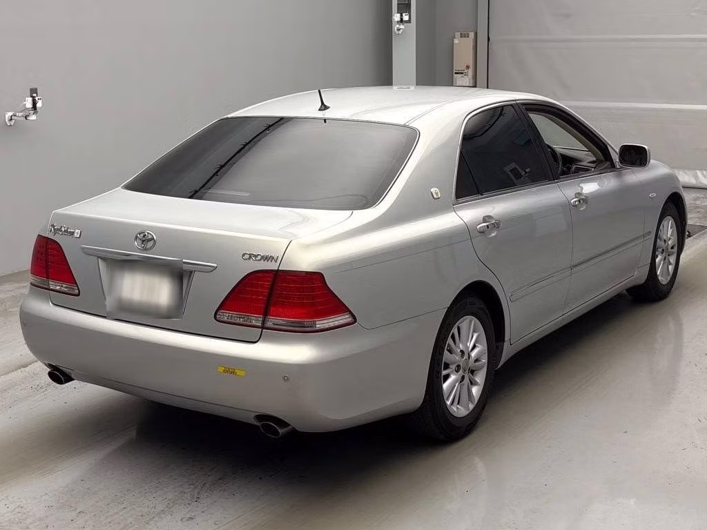 TOYOTA CROWN