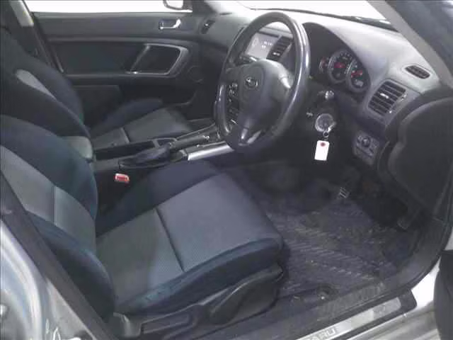 SUBARU LEGACY
