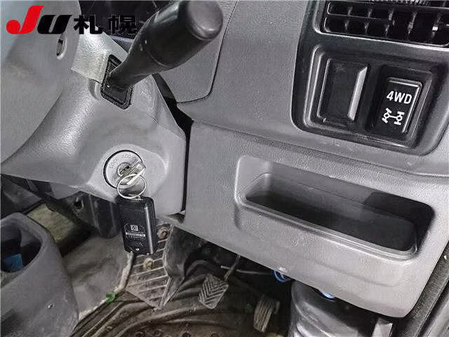 MITSUBISHI MINICAB