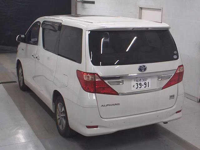 TOYOTA ALPHARD