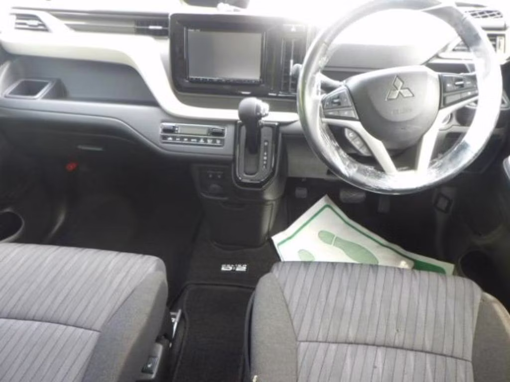 MITSUBISHI DELICA D:2