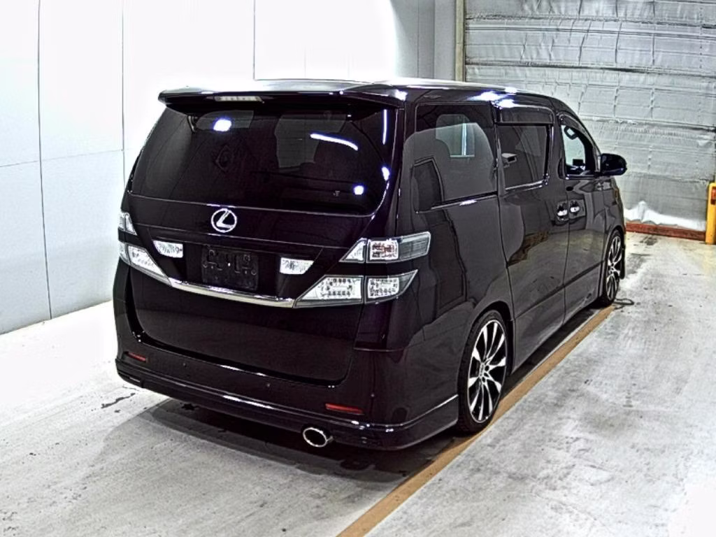 TOYOTA VELLFIRE