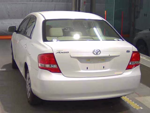 TOYOTA COROLLA AXIO