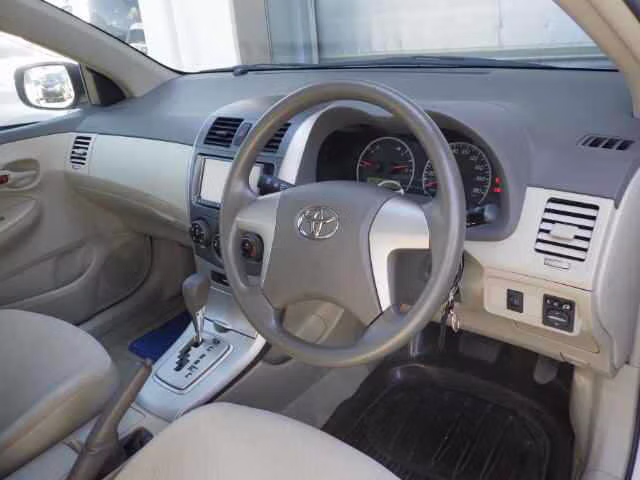 TOYOTA COROLLA AXIO