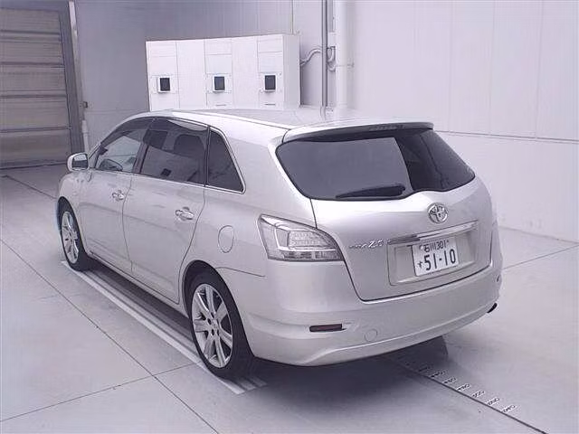 TOYOTA MARK X ZIO