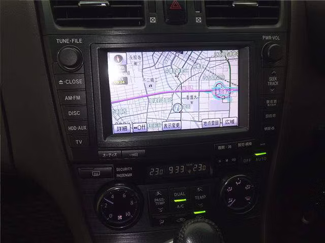 TOYOTA MARK X ZIO