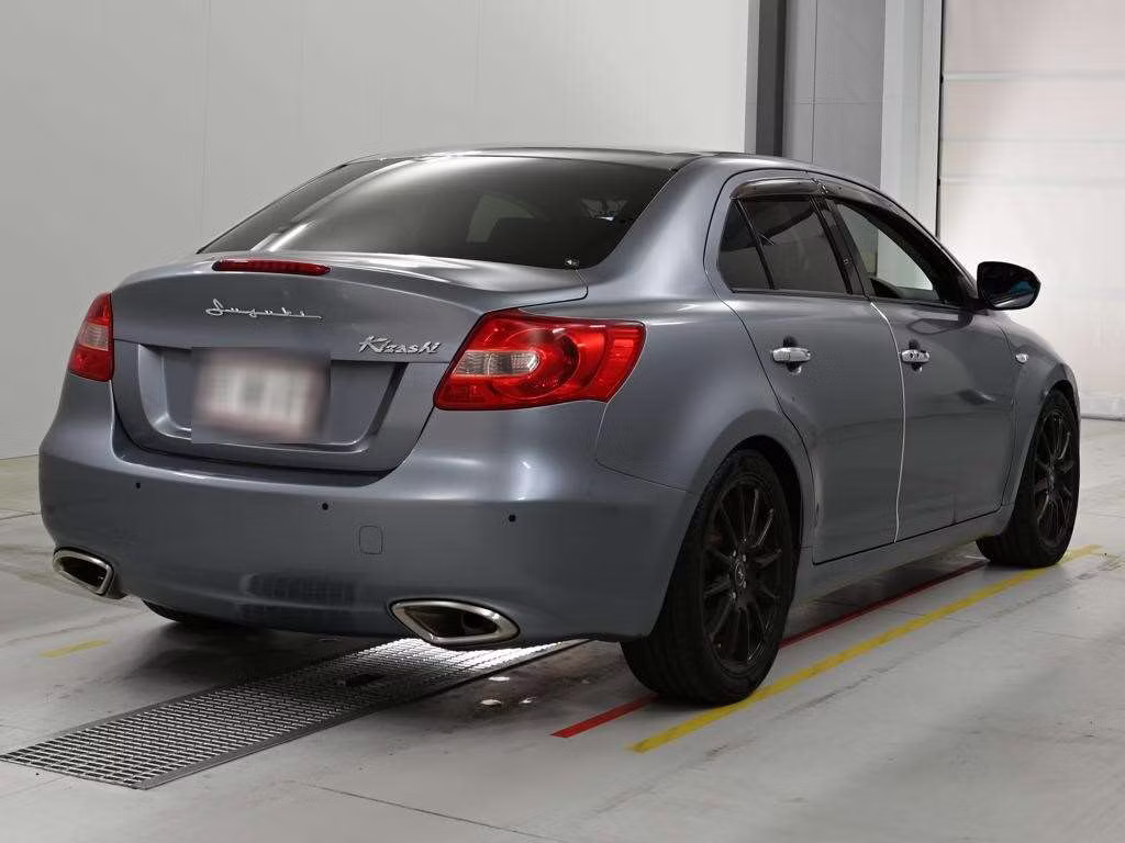 SUZUKI KIZASHI
