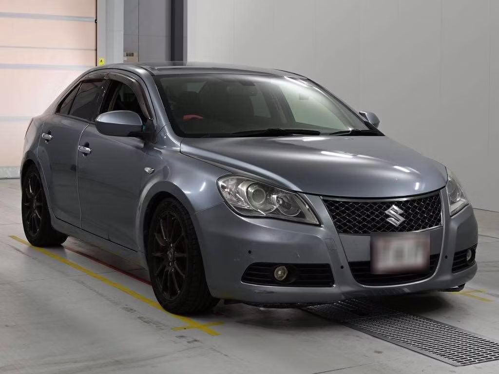 SUZUKI KIZASHI