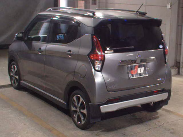 MITSUBISHI EK X