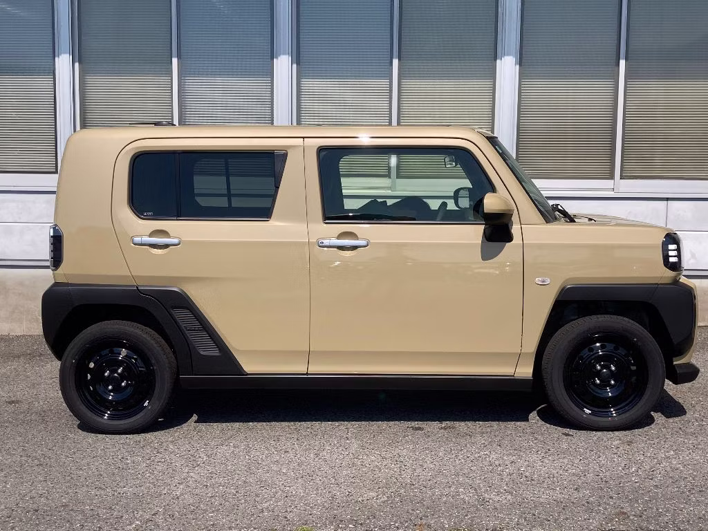 DAIHATSU TAFT
