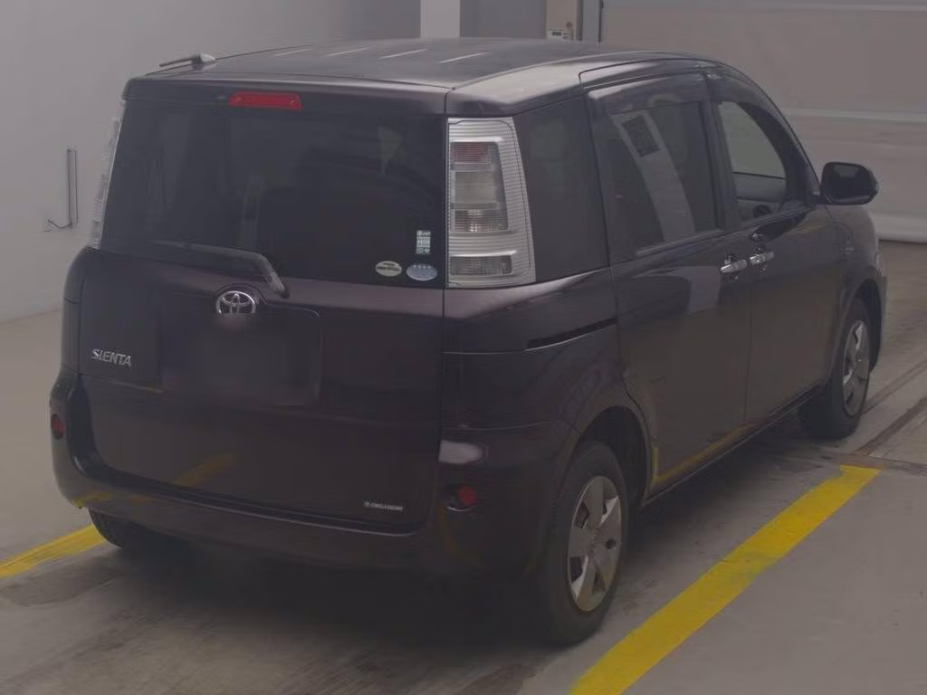 TOYOTA SIENTA
