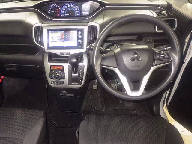 MITSUBISHI DELICA D:2