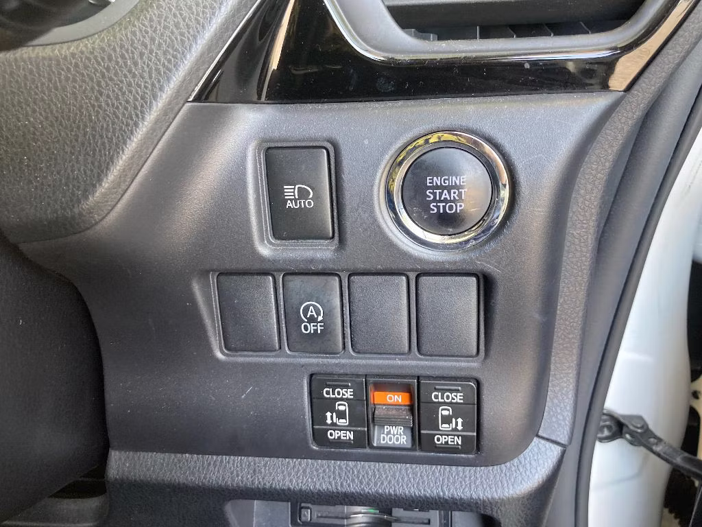 TOYOTA ESQUIRE