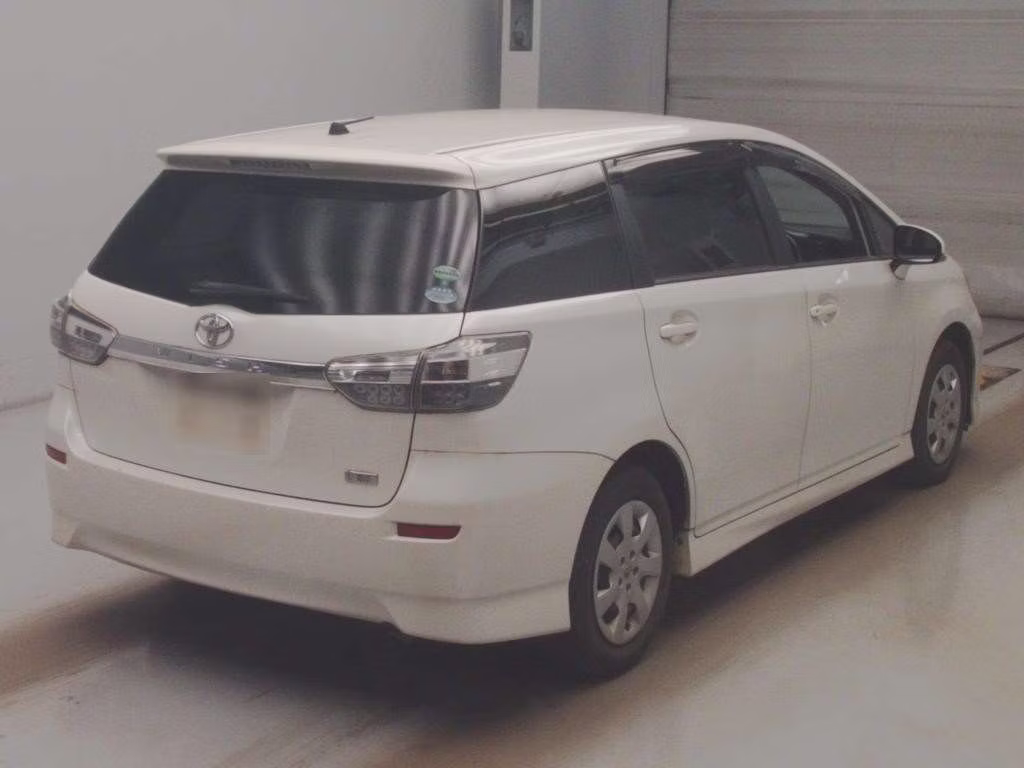 TOYOTA WISH