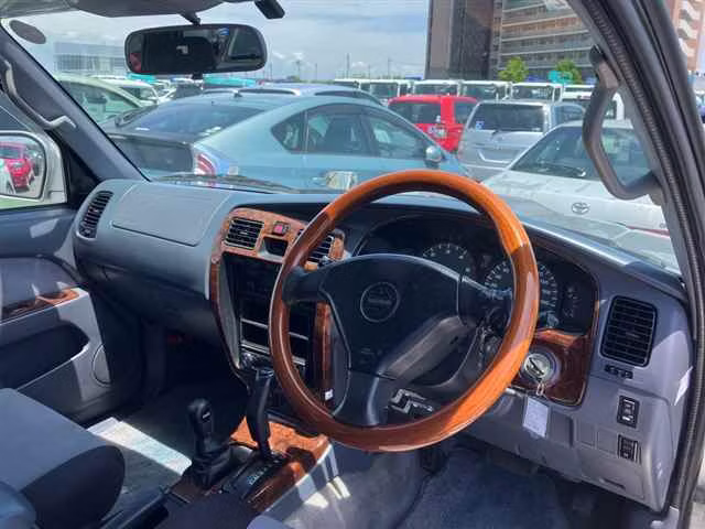 TOYOTA HILUX SURF
