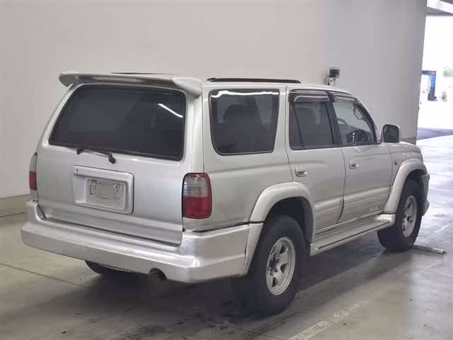 TOYOTA HILUX SURF