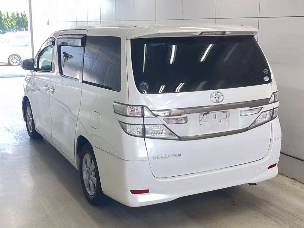 TOYOTA VELLFIRE
