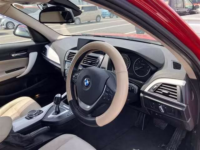 BMW 1-SERIES