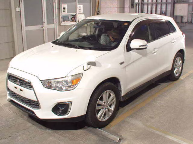 MITSUBISHI RVR