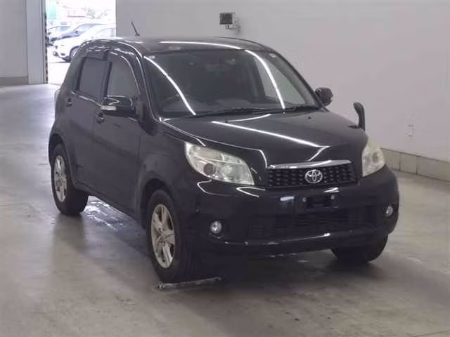 TOYOTA RUSH
