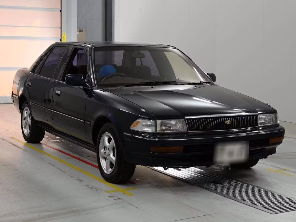 TOYOTA CORONA