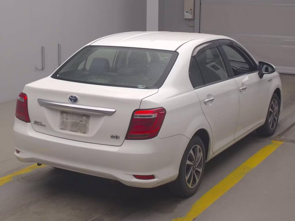 TOYOTA COROLLA AXIO